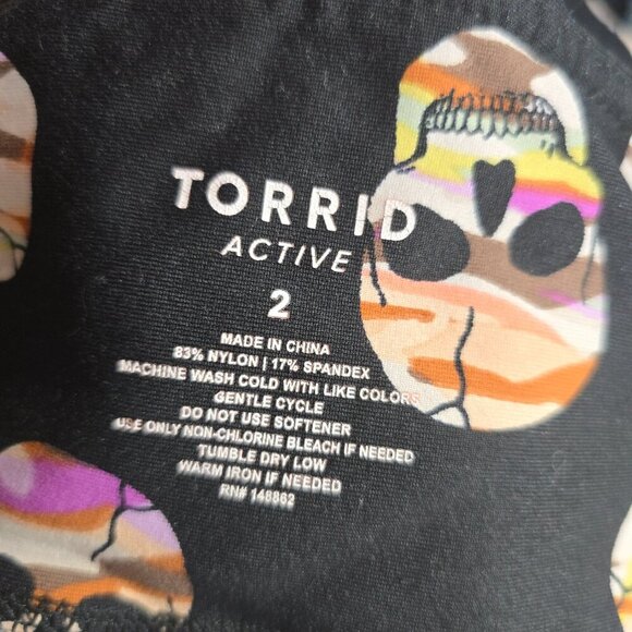 torrid Black Camo Skull Goth Moisture Wicking Active Leggings - Picture 9 of 9